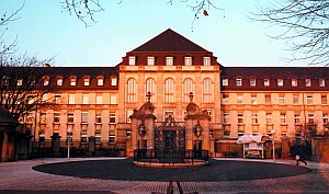 Klinikum Tor